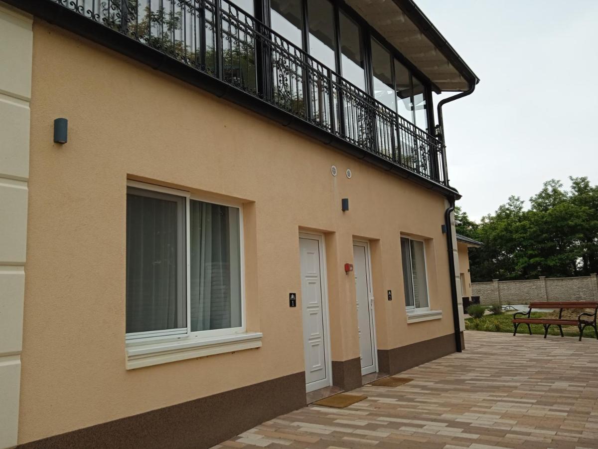 Hotel Navigator Palić Esterno foto